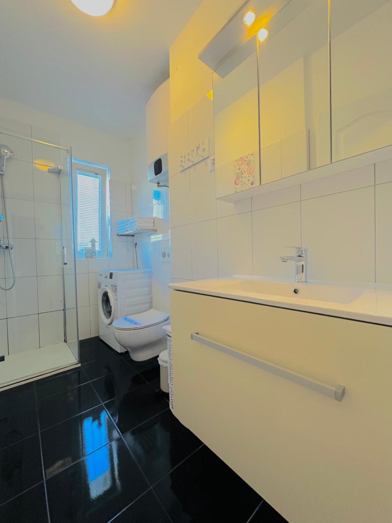Apartment Providenca Zadar Eksteriør bilde